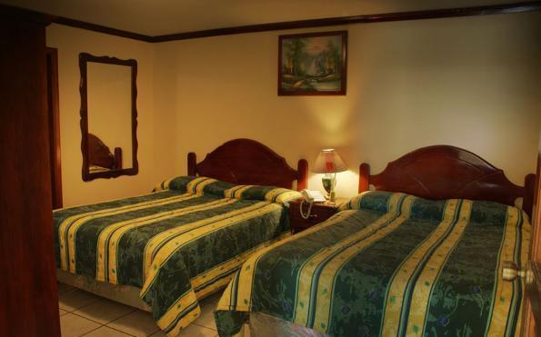 Hotel Premier Huehuetenango Buitenkant foto