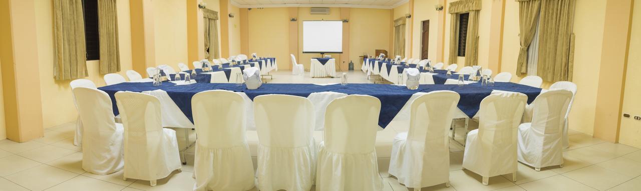 Hotel Premier Huehuetenango Buitenkant foto